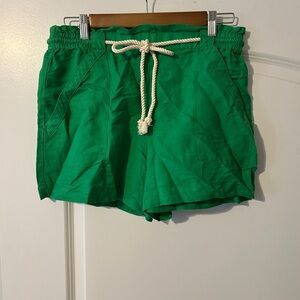 LOFT Vibrant Green Shorts with Cream Drawstring Size Medium